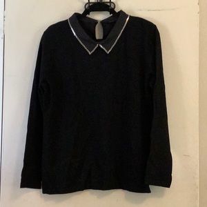 NWOT Sweater with Chain Collar